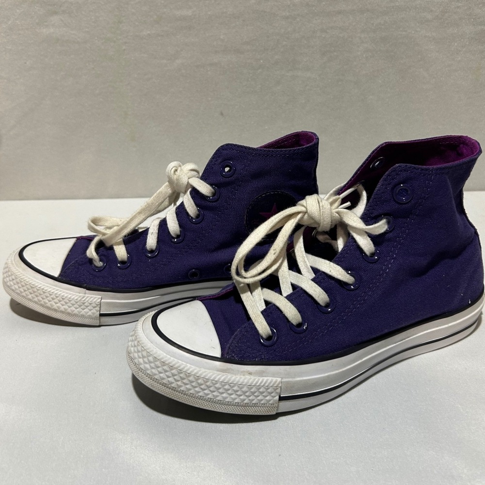 Converse Sneakers Women 5.5 Purple Chuck Taylor All Star High Top Streetwear